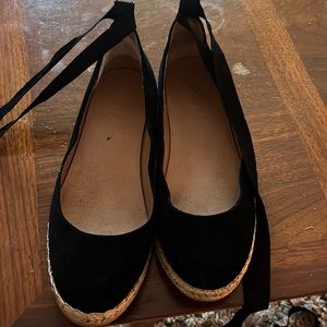 Bettye mueller espadrilles flats lace up